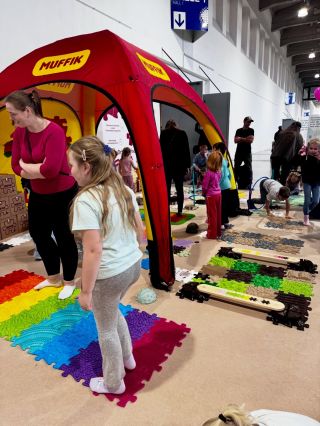 Pozdrowienia z targów Spielraum 2025 w Dreźnie! 🇩🇪 Także dziś prezentujemy nasze funkcjonalne maty ortopedyczne dla...